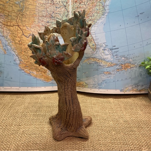 Fox Pass Pottery Hollow Tree Sculpture signed B Larkin 2001 - Picture 2 of 7